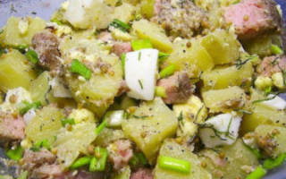 Салат с картошкой и тунцом